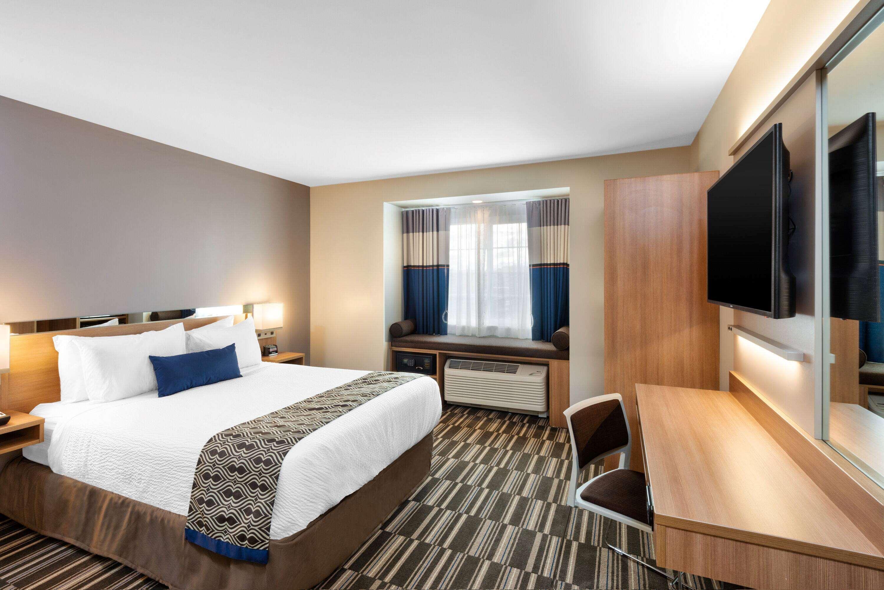 Microtel Inn & Suites By Wyndham Farmington Exteriör bild