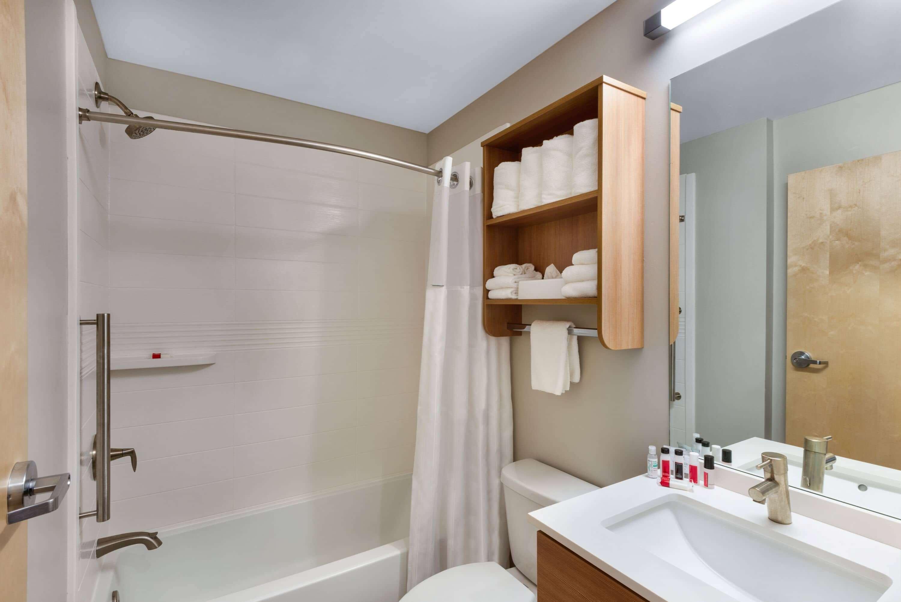 Microtel Inn & Suites By Wyndham Farmington Exteriör bild