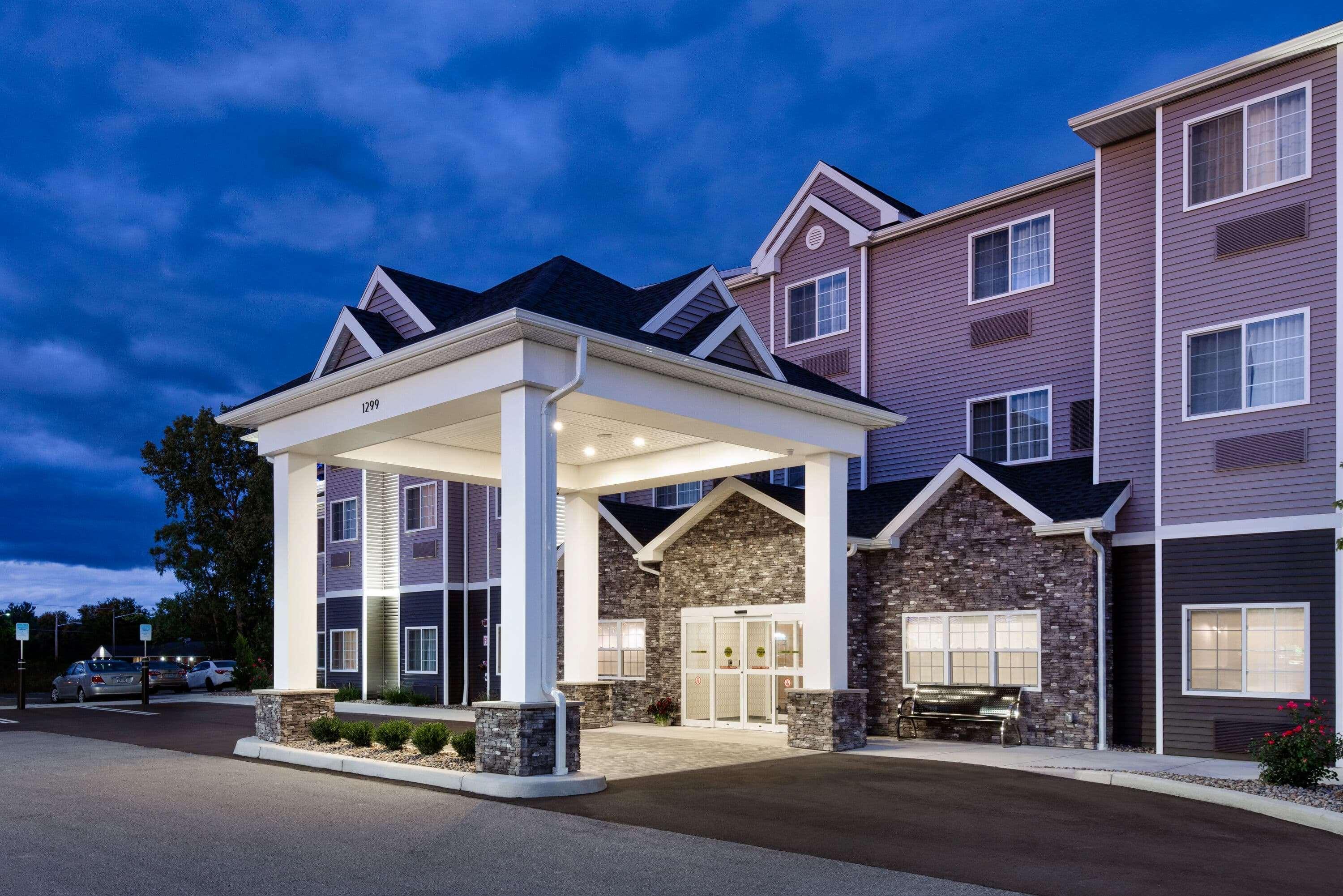 Microtel Inn & Suites By Wyndham Farmington Exteriör bild